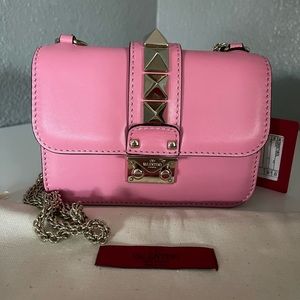 Valentino Garavani Rockstud Glam Lock Crossbody Flap, Pink
